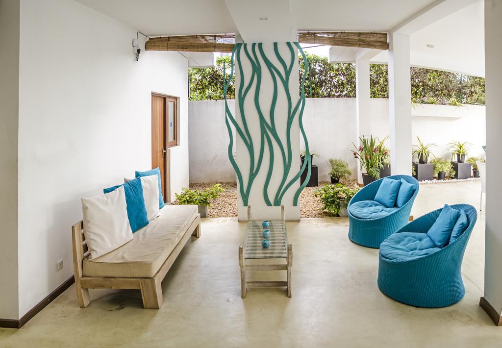 Binnacle Negombo Exterior foto