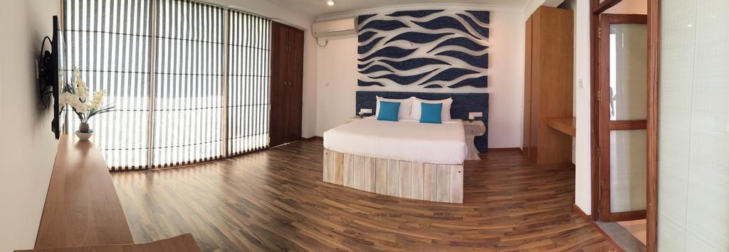 Binnacle Negombo Zimmer foto