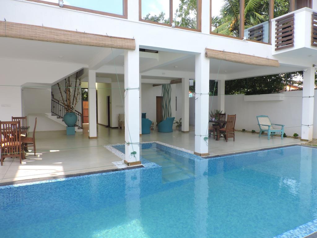 Binnacle Negombo Exterior foto