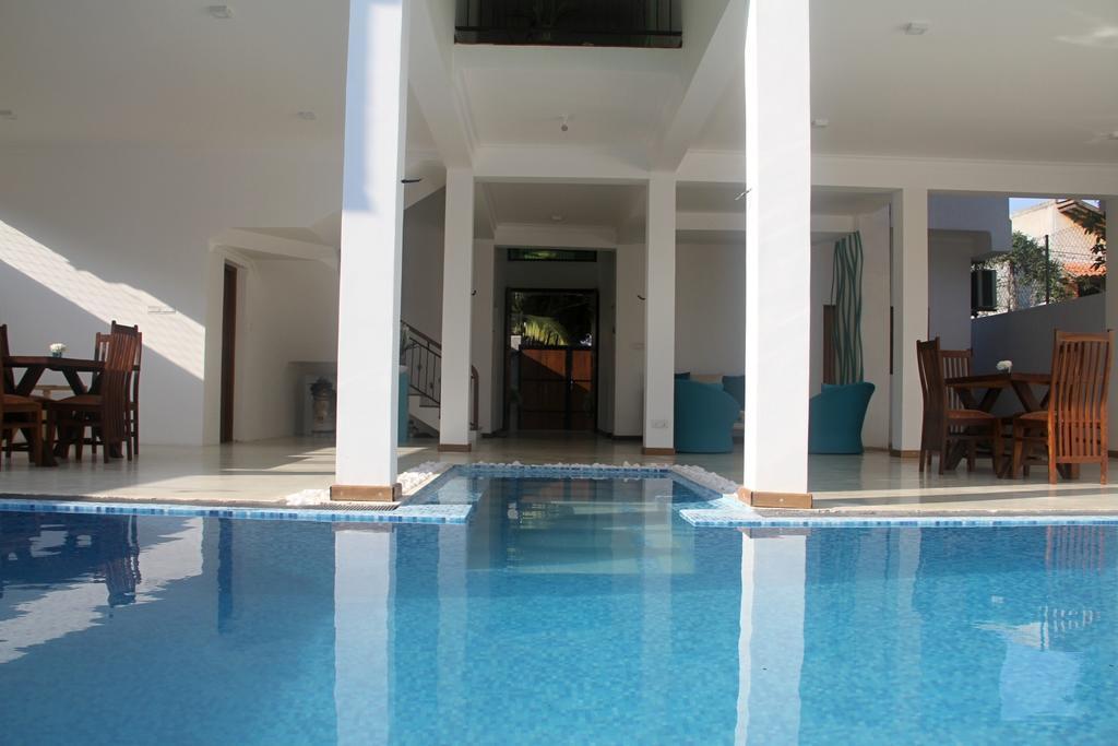 Binnacle Negombo Exterior foto