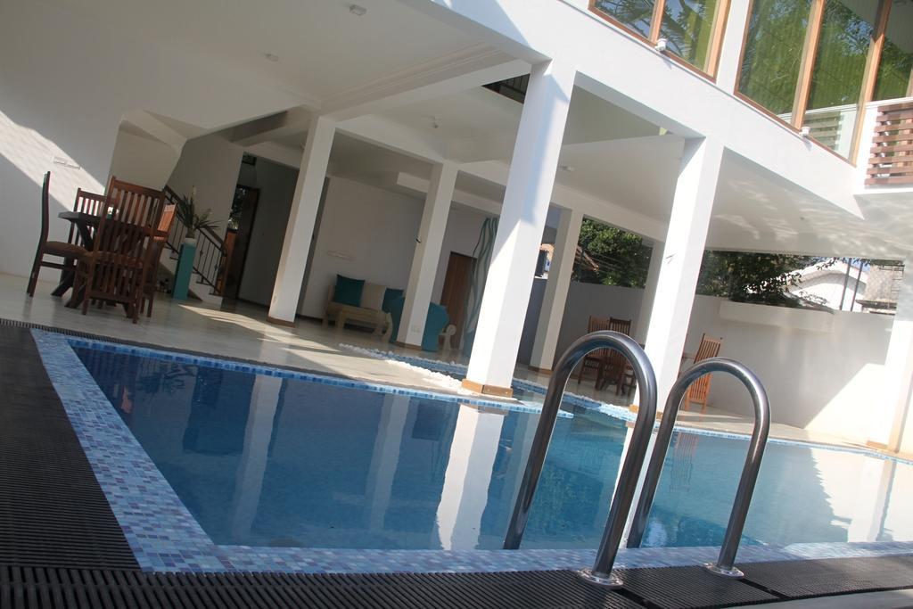Binnacle Negombo Exterior foto